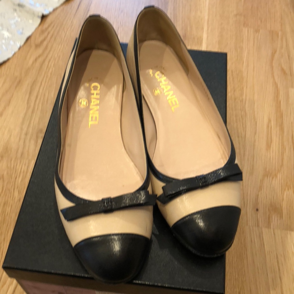 Chanel flats